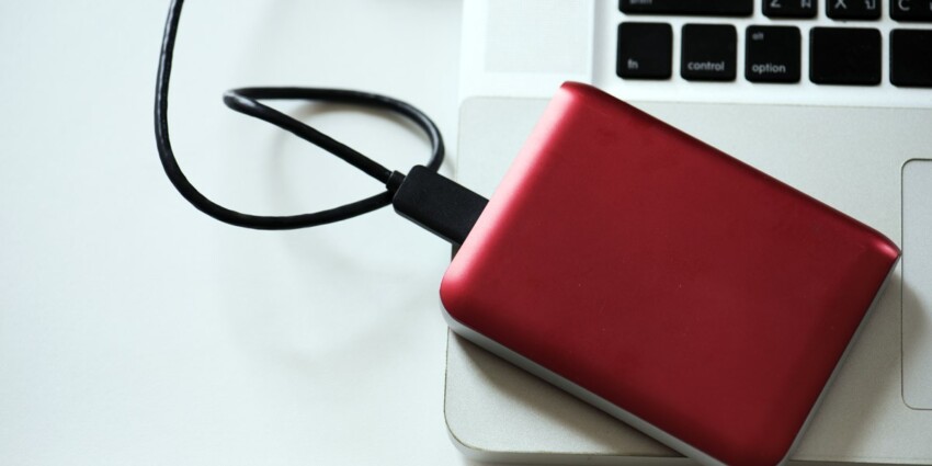 Migrate Your Windows To A New Hard Drive Without Losing Your Personal File